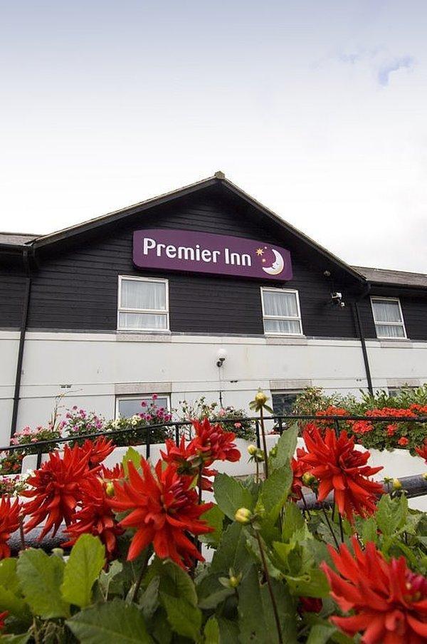 Premier Inn Premier Inn Truro Ngoại thất bức ảnh